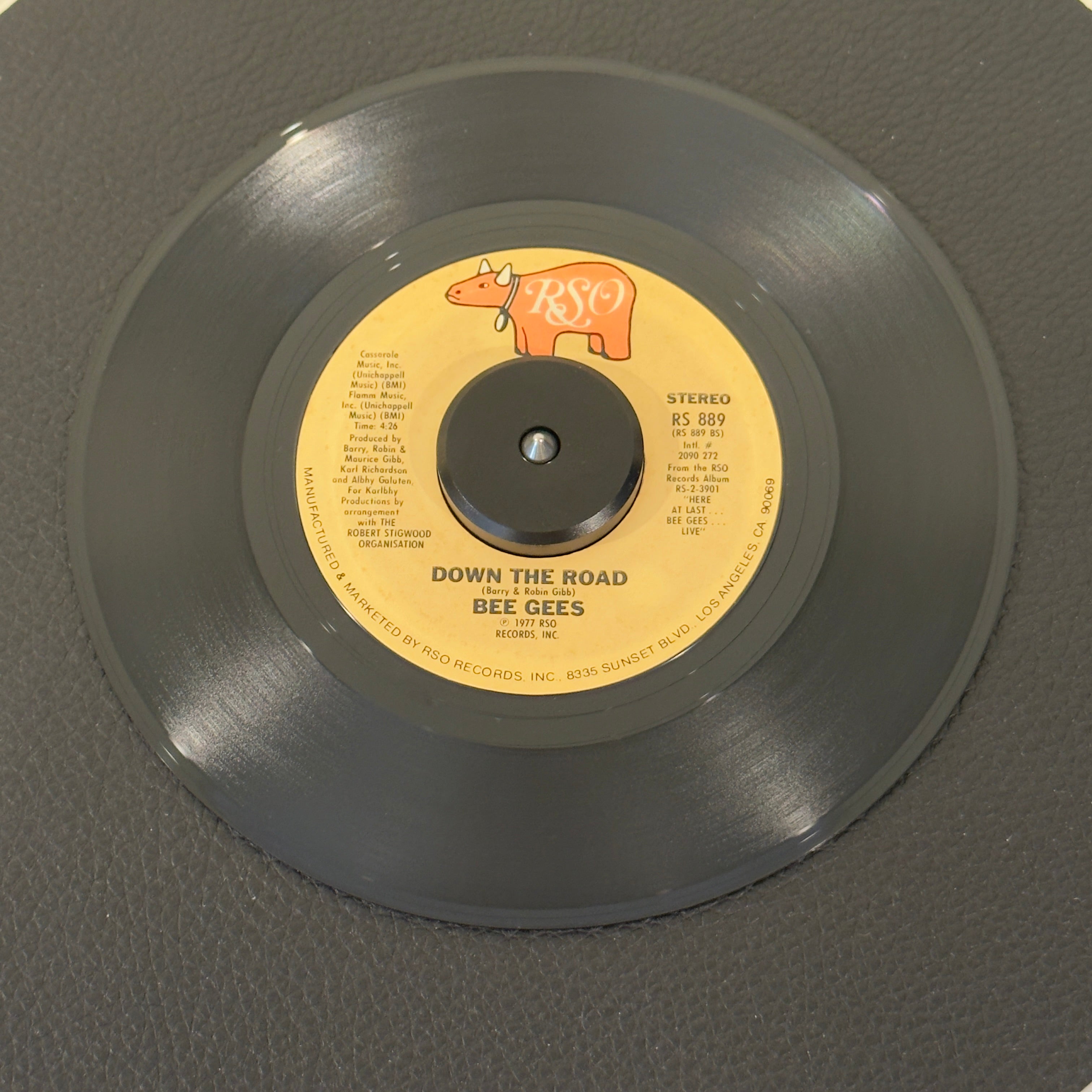 Bee Gees - Night Fever / Down The Road
