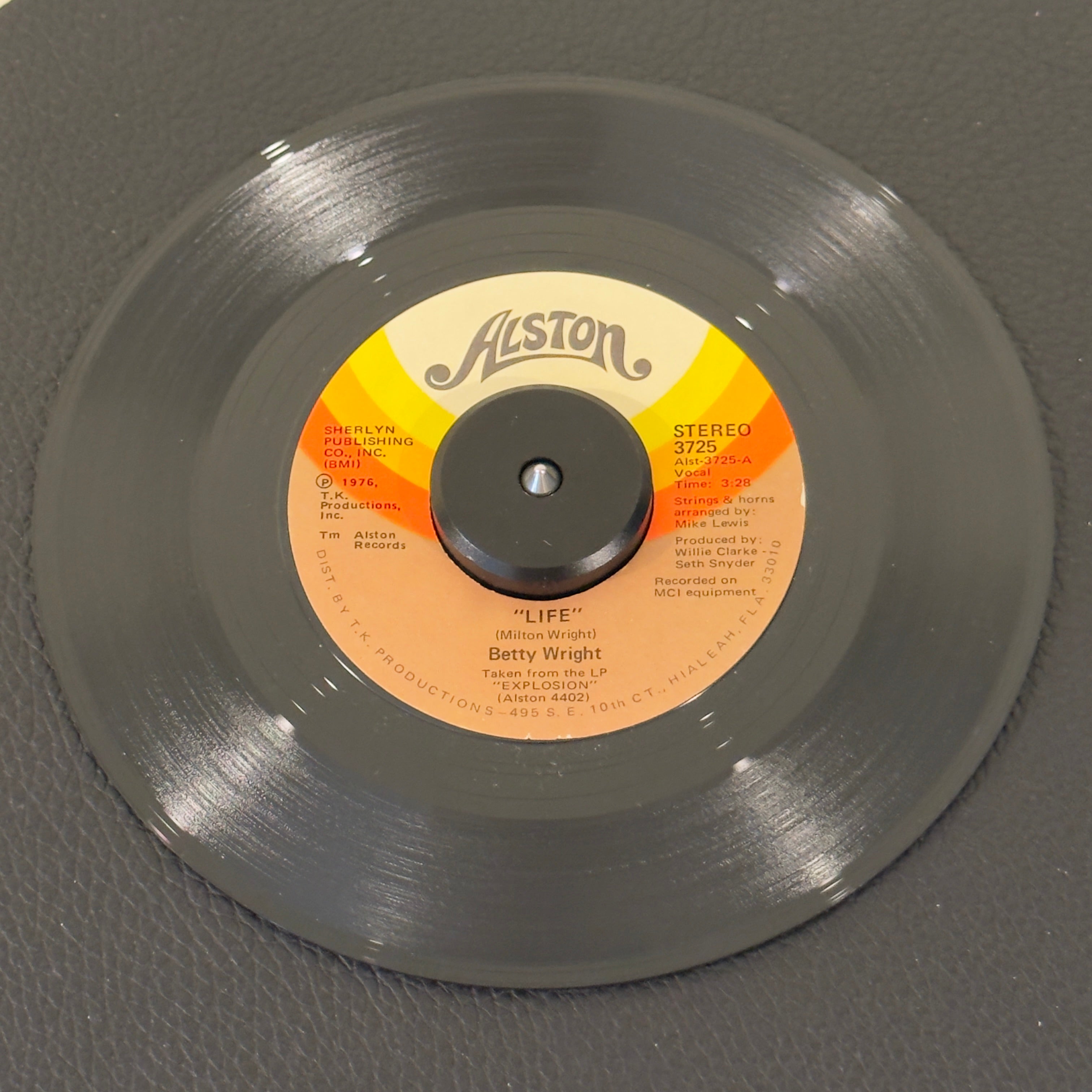7" vinyl record by Betty Wright featuring "Life/If I Was A Kid", released on Alston Records (3725), in NM (Near Mint) condition, classic analog collectable for turntable playback. 1976 modern soul gem in an original TK sleeve.