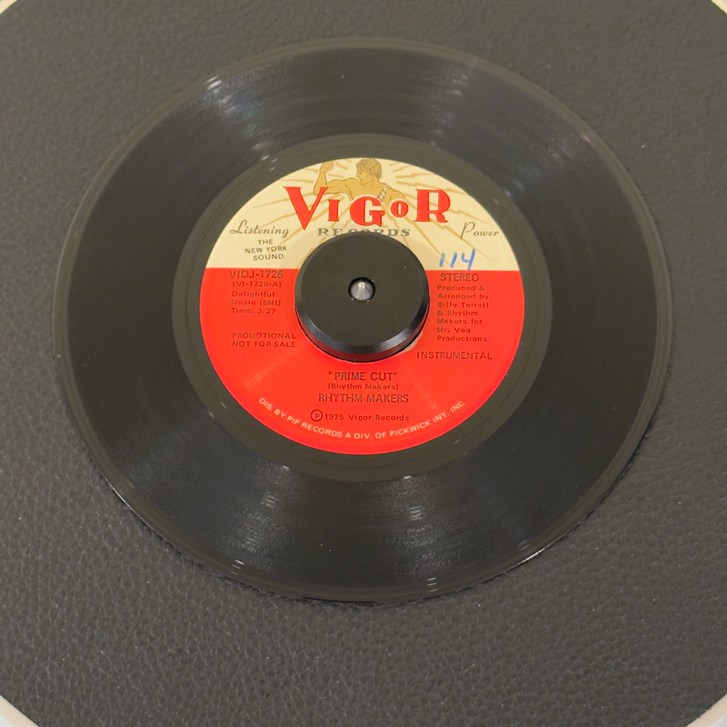 7" vinyl record by Rhythm Makers featuring "Prime Cut (Stereo)/Prime Cut (Mono)", released on Vigor Records (VIDJ-1726), in VG+ (Very Good Plus) condition, classic analog collectable for turntable playback. Fantastic 1975 original Promotional Pressing. Before changing their name to CQ and later evolving into the legendary funk band Raydio, this group specialized in East Coast funk.  WOL.