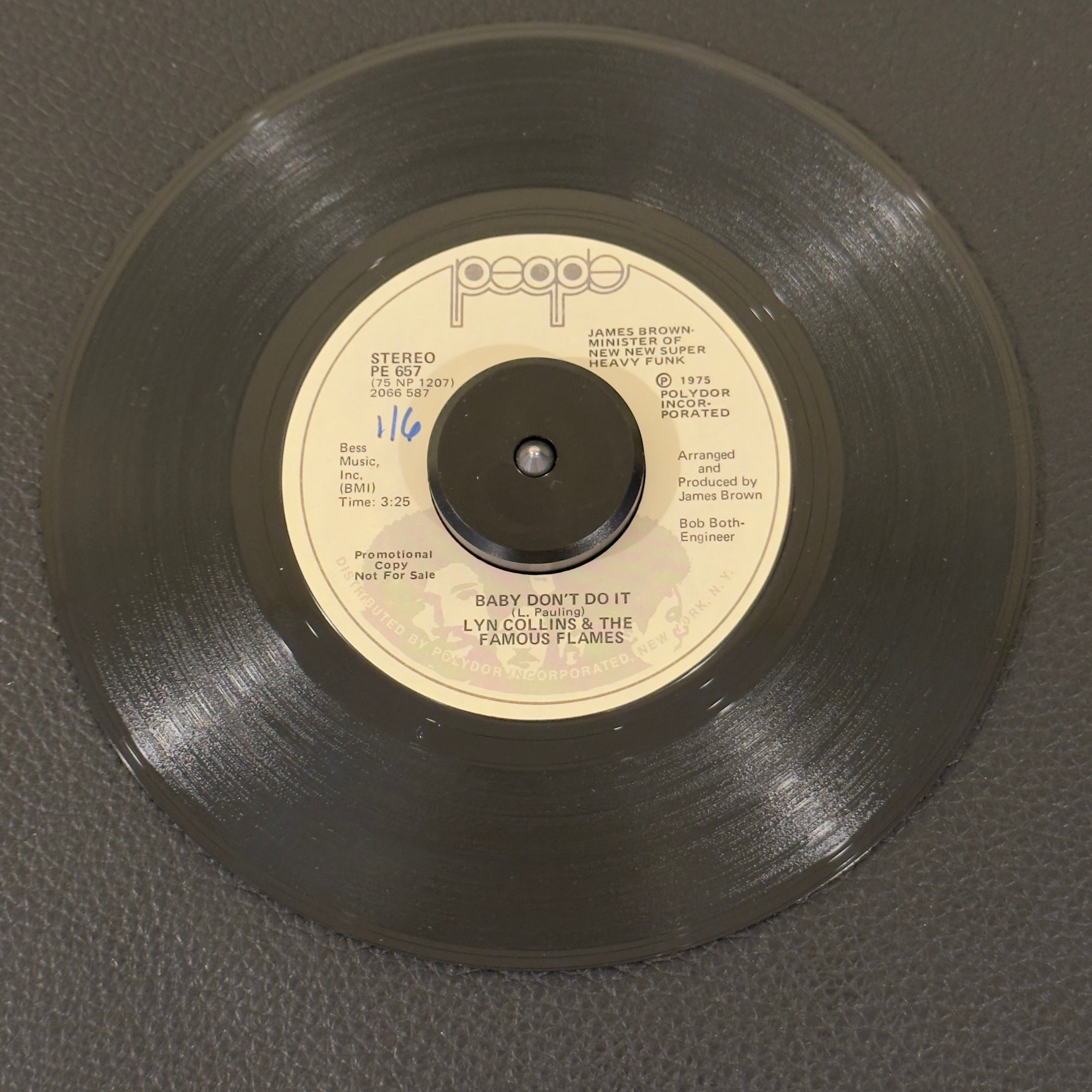 7" vinyl record by Lyn Collins & The Famous Flames featuring "Baby Don't Do It/Baby Don't Do It", released on People (PE 657), in VG (Very Good) condition, classic analog collectable for turntable playback. This 1975 promo copy delivers a gritty vocal powerhouse performance layered over heavy horn stabs and a relentless syncopated rhythm block. WOL