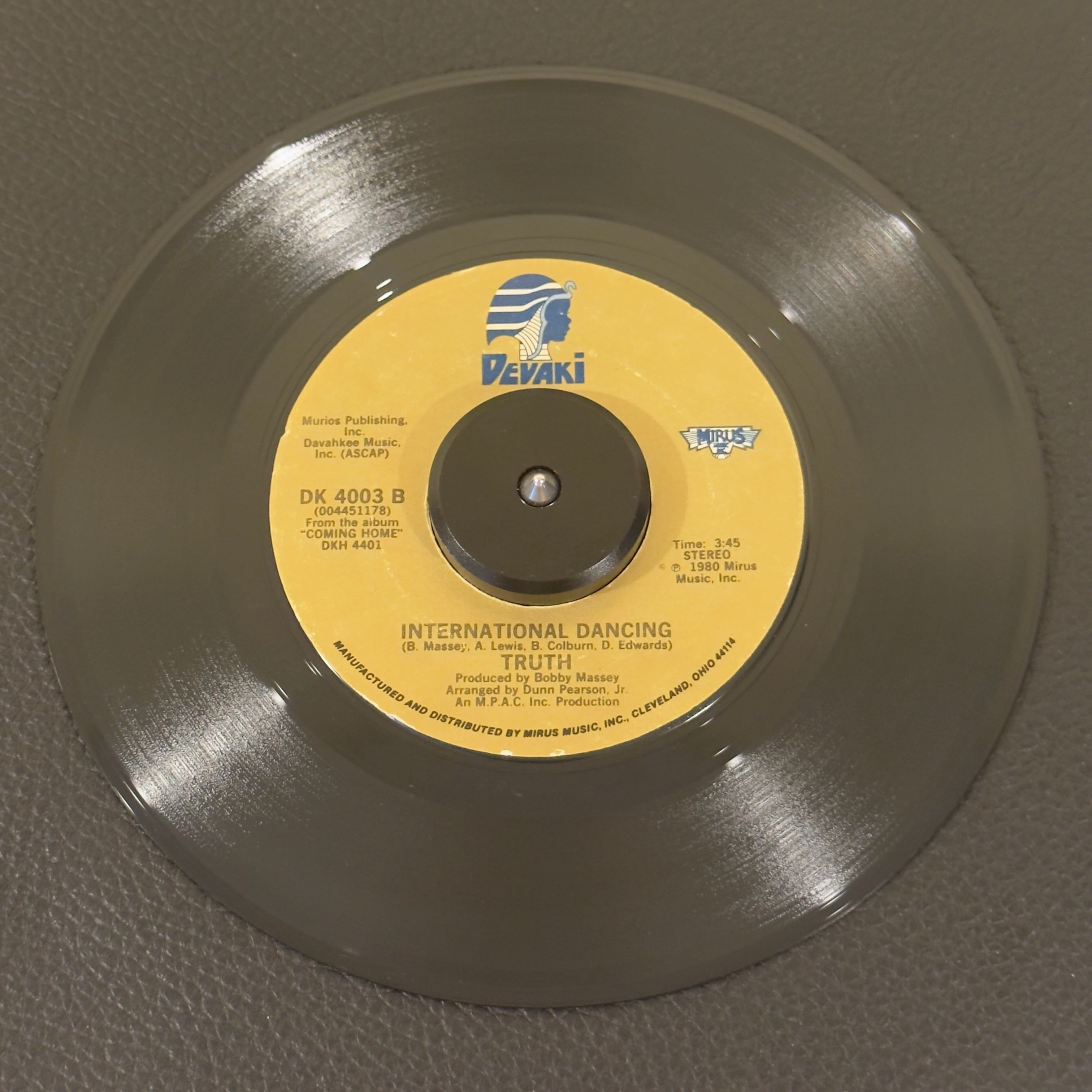Truth - It's Gonna Take A Miracle / International Dancing