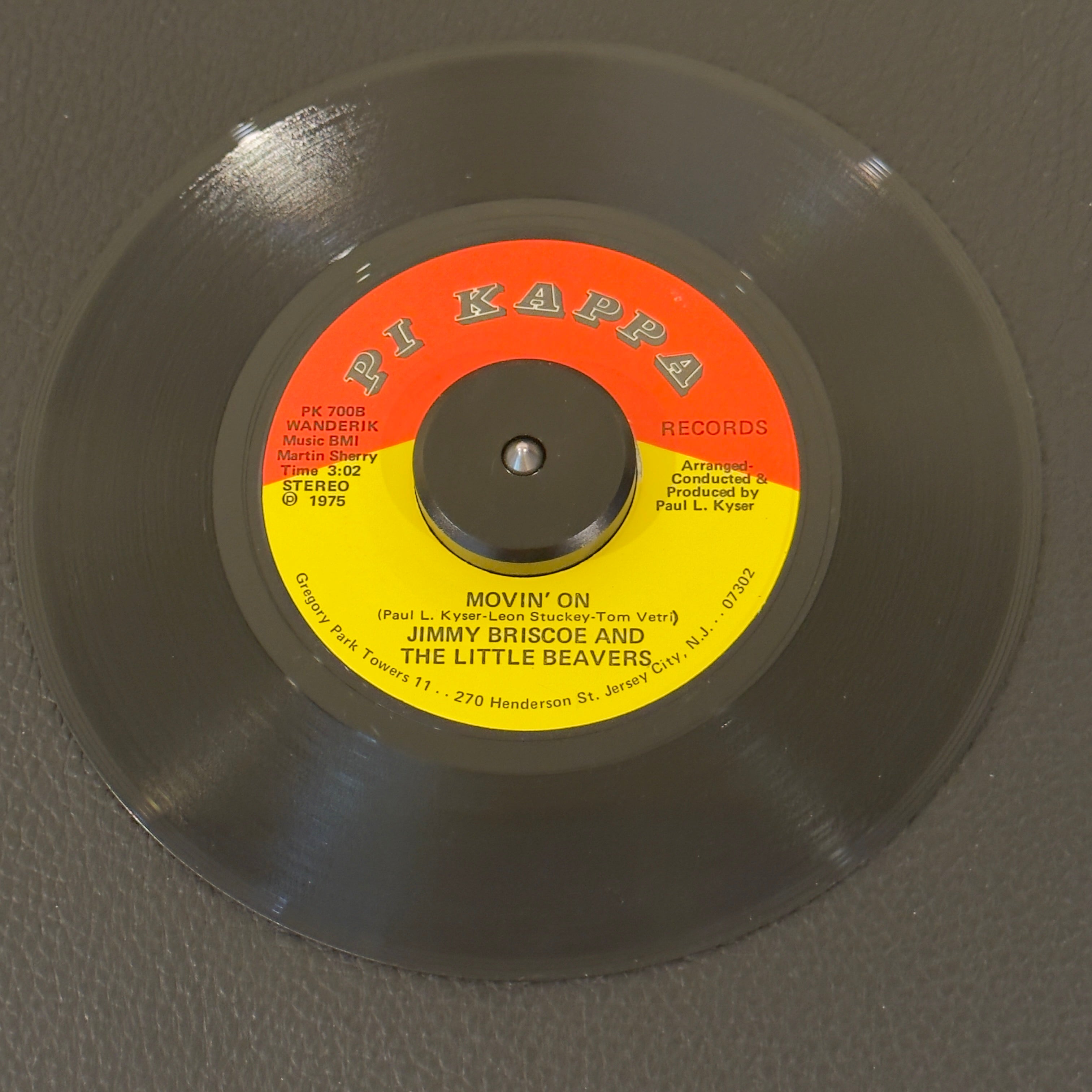 Jimmy Brisco & The Little Beavers - I'll Care For You / Movin' On
