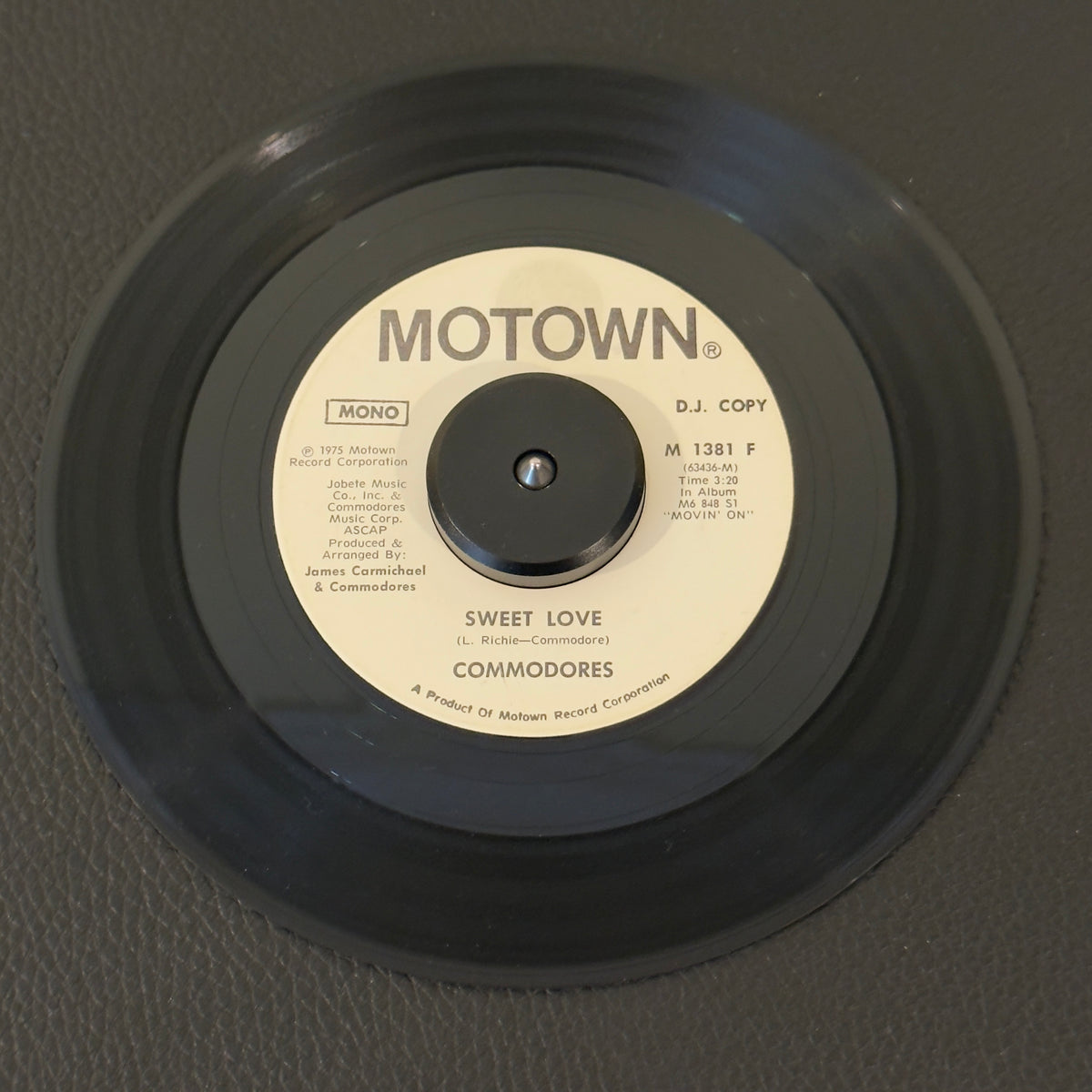 Commodores – Sweet Love (Stereo) / (Mono)