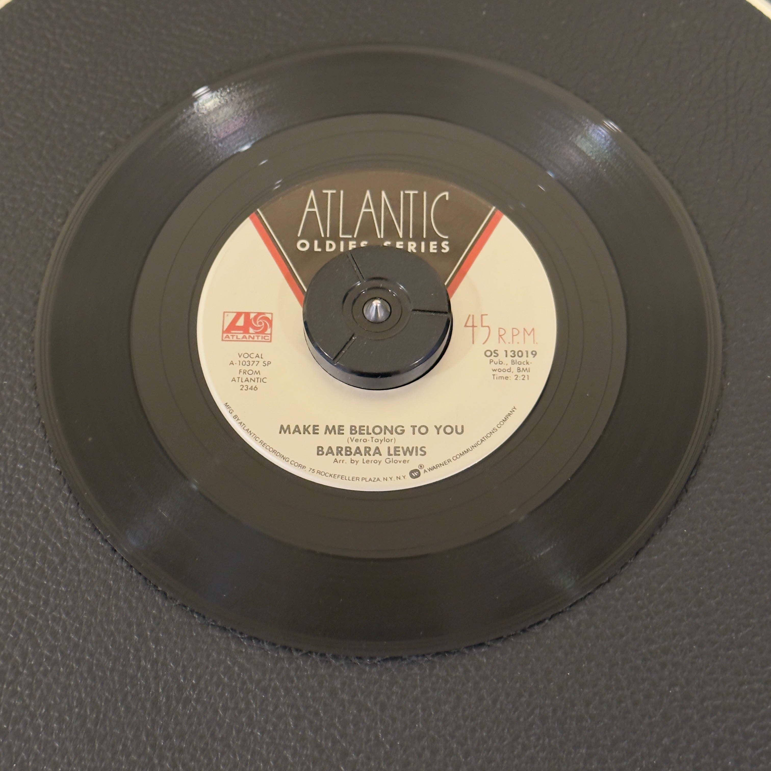 7" vinyl record by Barbara Lewis featuring "Hello Stranger/Make Me Belong To You", released on Atlantic Old Series (OS 13019), in VG+ (Very Good Plus) condition, classic analog collectable for turntable playback. Atlantic Oldies Series Reissue.   Includes original Oldies Series sleeve.
