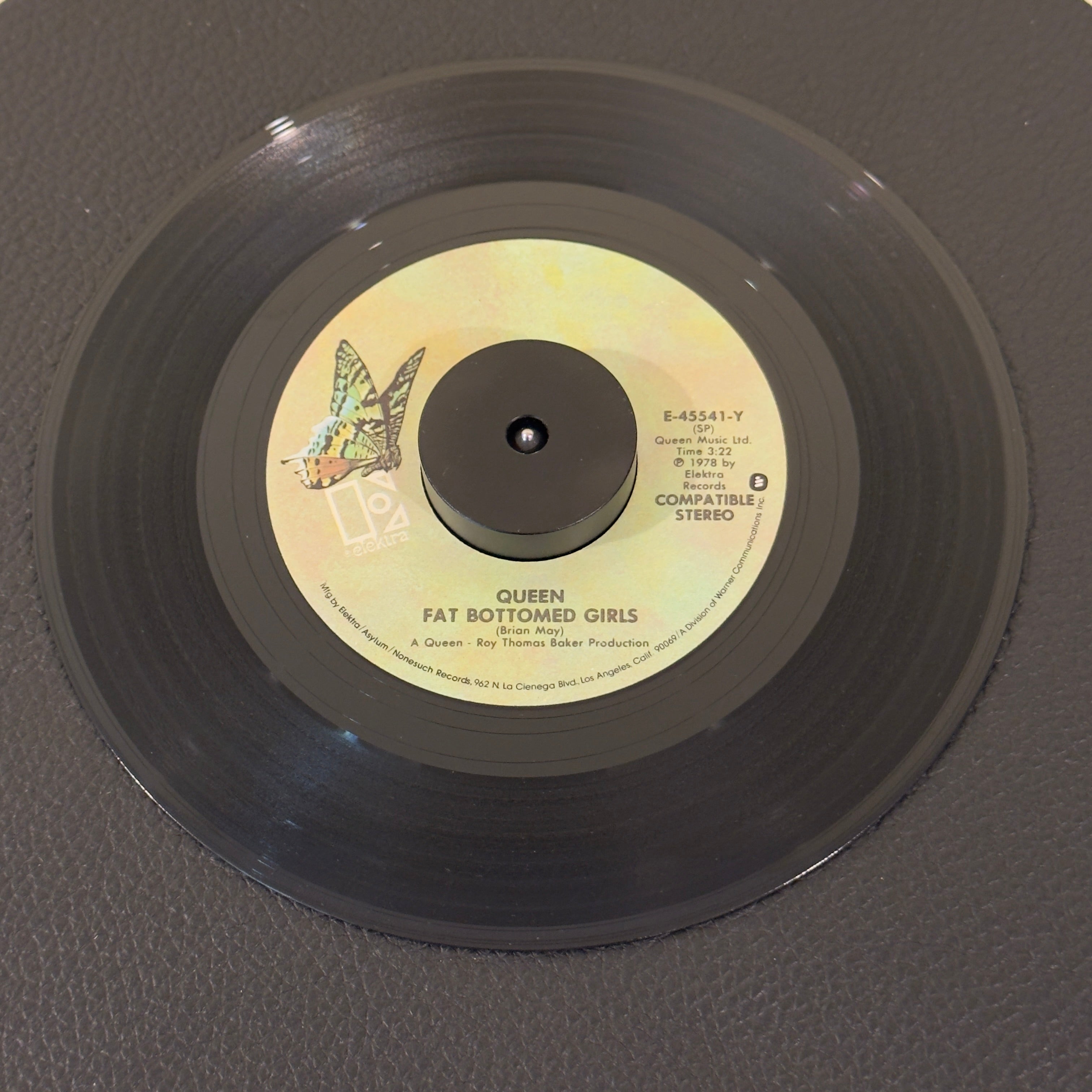 Queen - Bicycle Race / Fat Bottom Girls