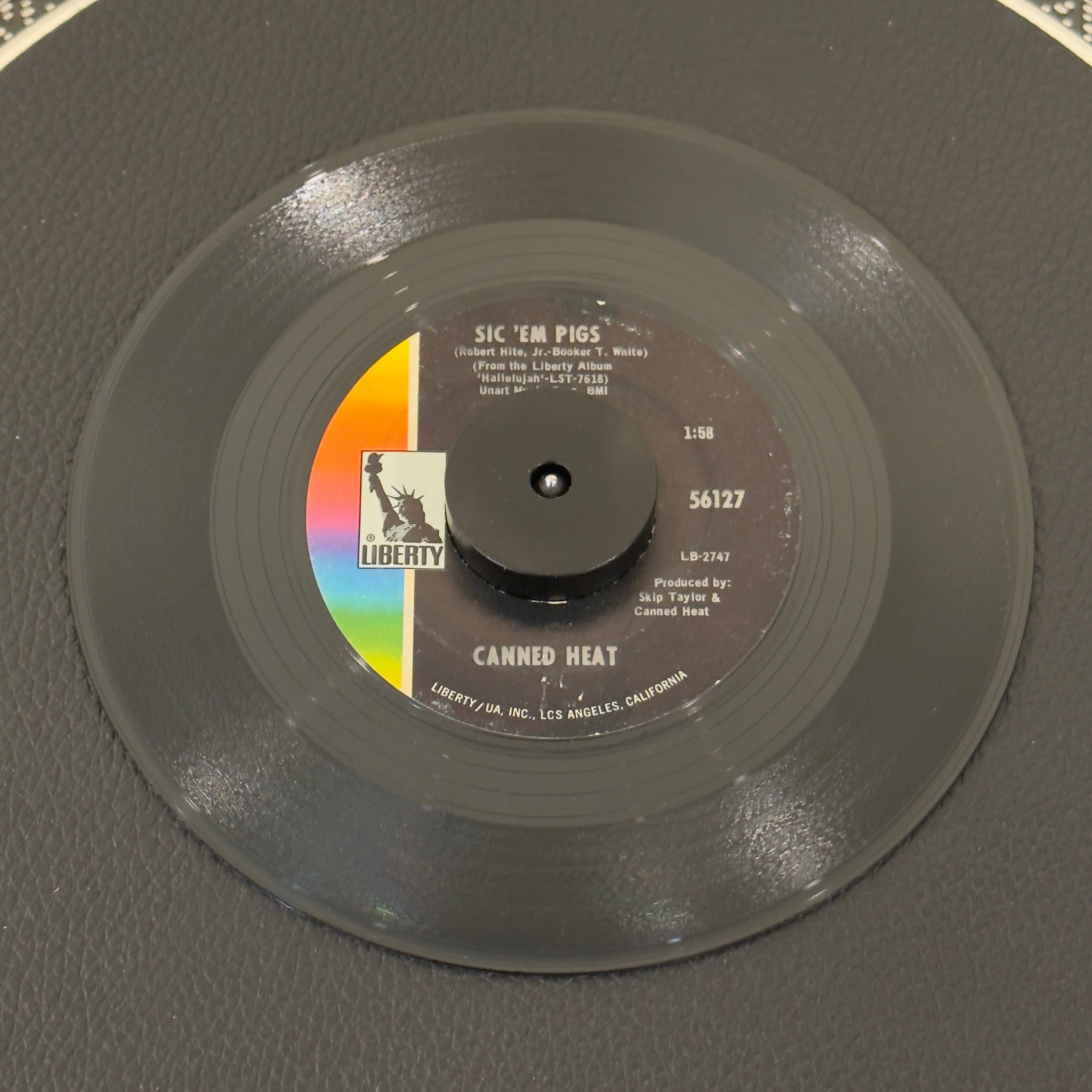 Canned Heat - Poor Moon / Sic 'Em Pigs